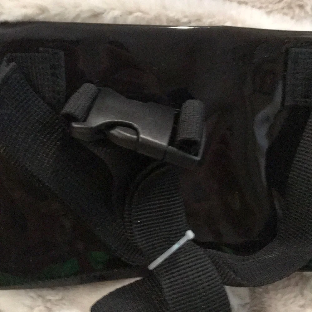 6/$20 NWOT waist wallet